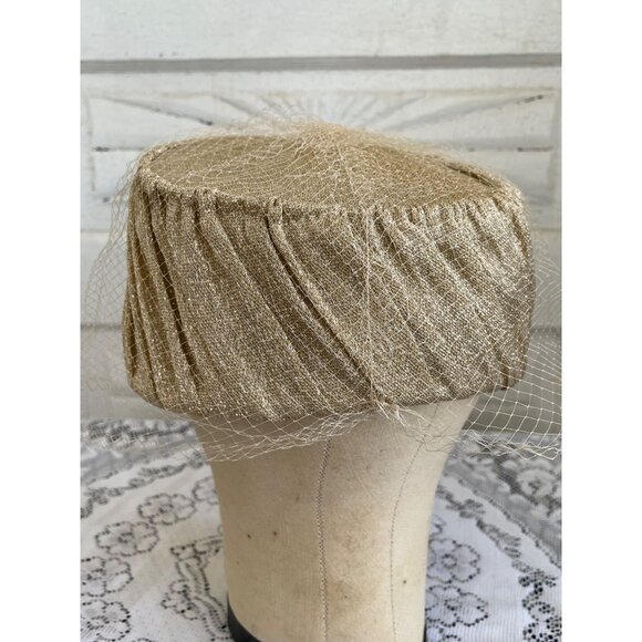 Vintage 1960s Gold Metallic Cloche Hat With Rhinestone Brooch Netting main image 11